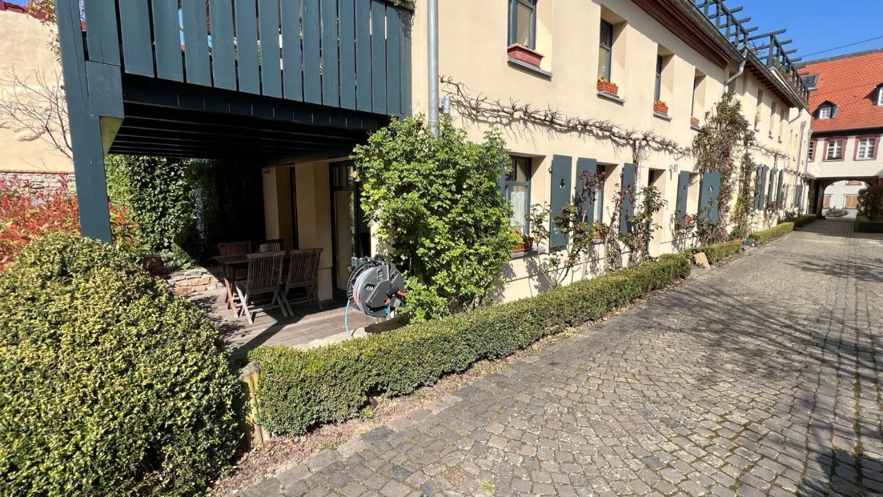 Ferienwohnung Im Stadionischem Hof Walluf Extérieur photo