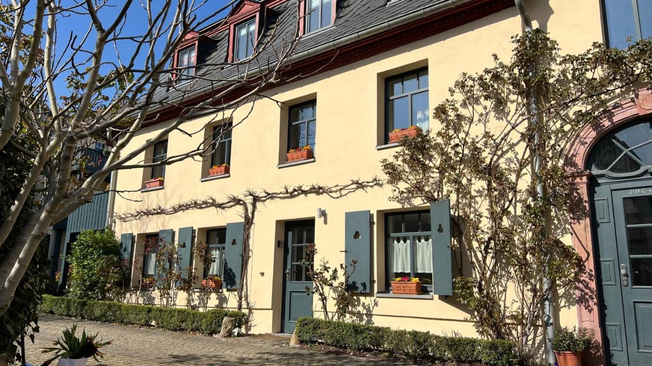 Ferienwohnung Im Stadionischem Hof Walluf Extérieur photo